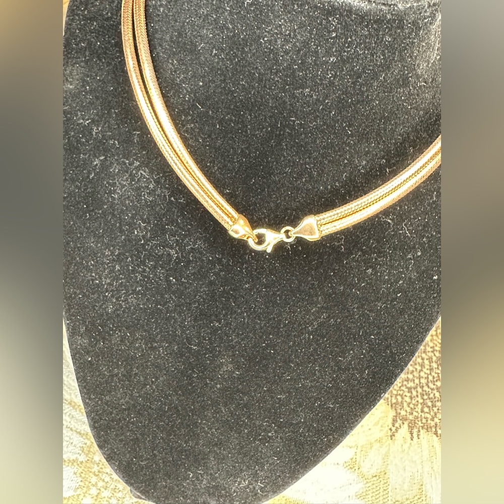 JCM Silver knot necklace makes a statement! - Picture 7 of 8